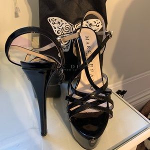 Marc Defangs Heels